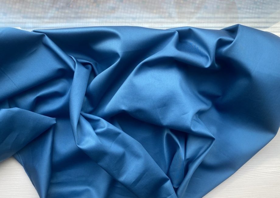 Photo 3 - Light Blue Royal Cotton 400TC Bedding Set.